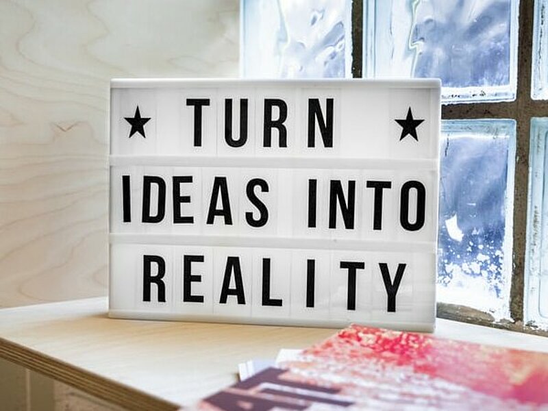 Ideen und Realität